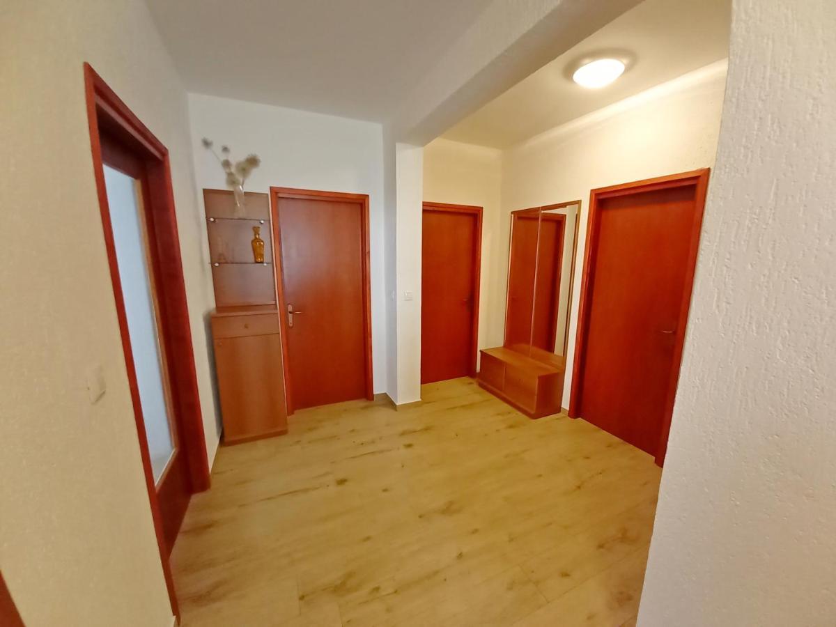 Apartments Tina & Denis Пула Экстерьер фото